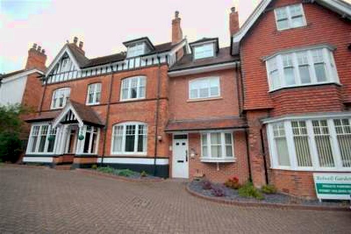 2 Bedroom Flat To Rent In Belwell Gardens, Four Oaks, B74