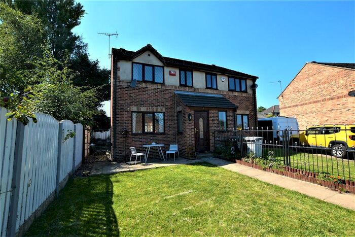 3 Bedroom Semi-Detached House To Rent In Springwell Court, Tingley, Wakefield, West Yorkshire, WF3
