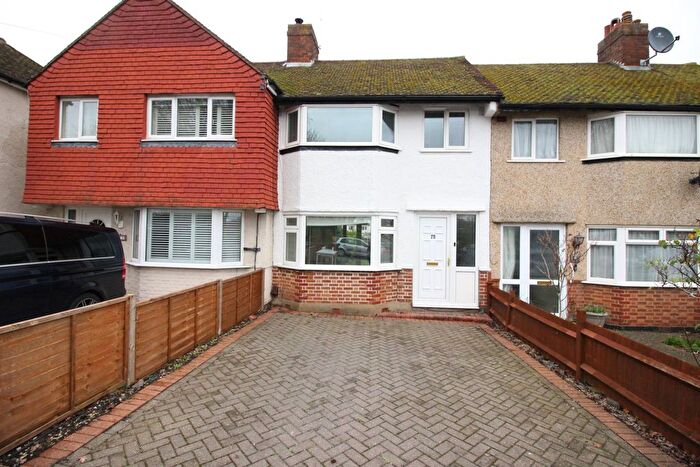 3 Bedroom Terraced House To Rent In Dorchester Road, Worcester Park, KT4