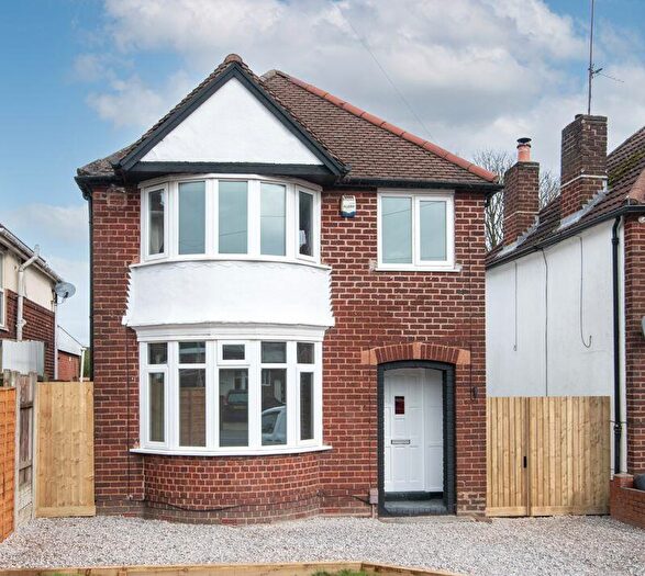 3 Bedroom Detached House To Rent In Old Park Road, Dudley, DY1