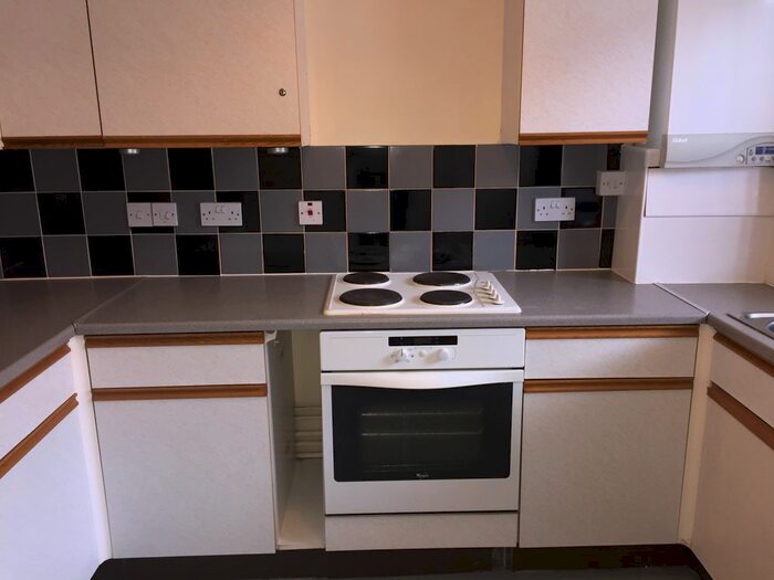 2 Bedroom Flat To Rent In Dyers Court, Mill Lane, Loughborough, LE11