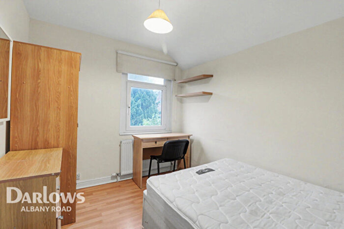 3 Bedroom Terraced House To Rent In Inverness Place, Cardiff, CF24