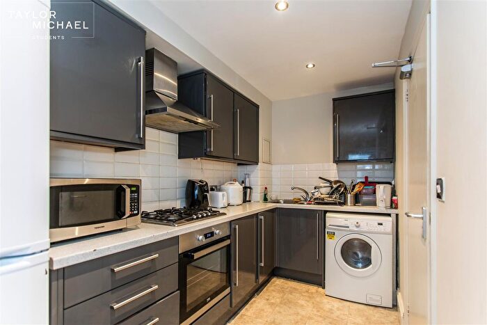 5 Bedroom Terraced House To Rent In Little Western Street, Hove, BN3
