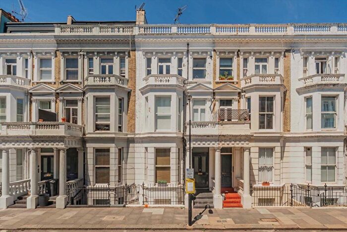 1 Bedroom Flat For Sale In Fairholme Road, West Kensington, W14
