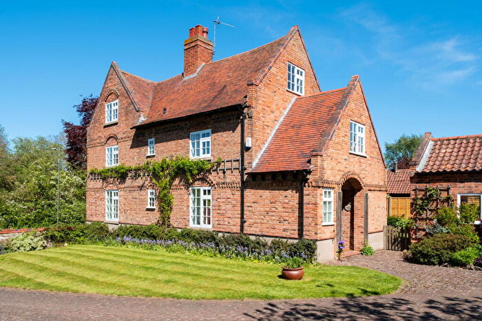6 Bedroom Character Property For Sale In Top Farm, Wymeswold Road, Rempstone, LE12
