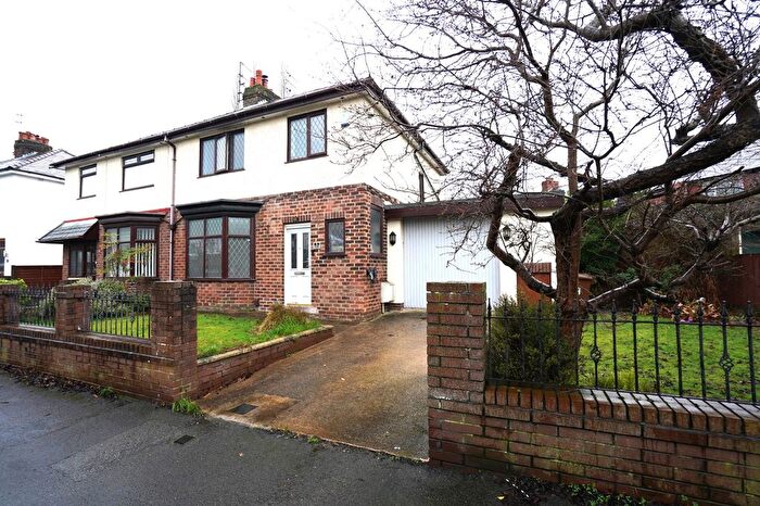 3 Bedroom Semi Detached House For Sale In Winmarleigh Road, Ashton, PR2