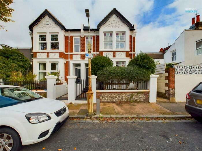 4 Bedroom House To Rent In St Luke's Terrace, Brighton, BN2