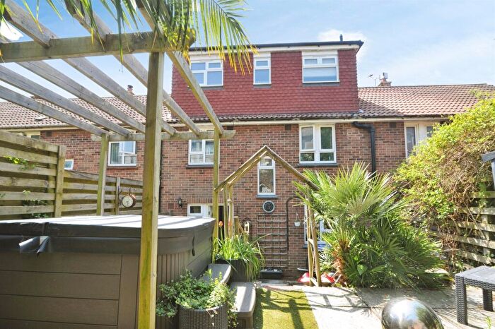 4 Bedroom Terraced House For Sale In Abergavenny Road, Lewes, BN7