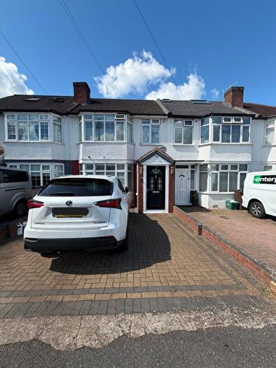 3 Bedroom Terraced House To Rent In Henley Avenue, Sutton, SM3