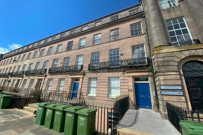 2 Bedroom Flat To Rent In Hamilton Square, Birkenhead, CH41