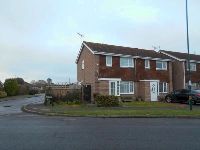 2 Bedroom End Of Terrace House To Rent In Flansham Park, Bognor Regis, PO22