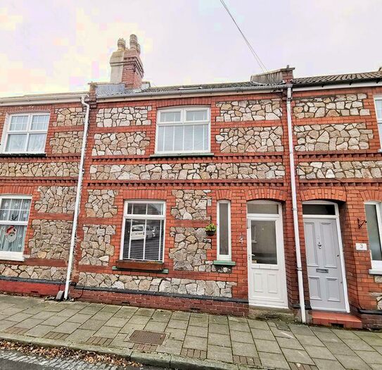 3 Bedroom Terraced House To Rent In Bradley Avenue, Bristol, BS11