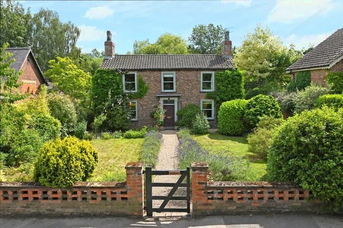4 Bedroom Cottage To Rent In Willows, Church Lane, Elvington, York, YO41