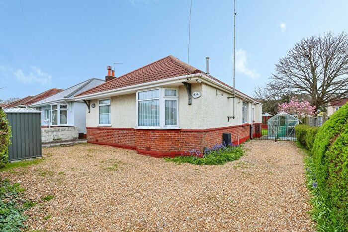 3 Bedroom Bungalow For Sale In Blandford Road, Poole, Dorset, BH15