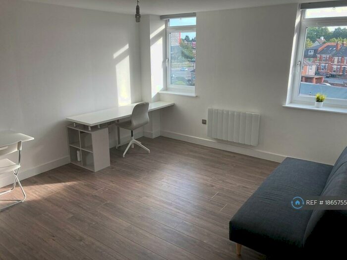 1 Bedroom Flat To Rent In Queens House, Coventry, CV1