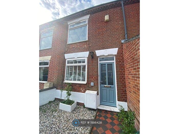 2 Bedroom Terraced House To Rent In Churchill Road, Norwich, NR3
