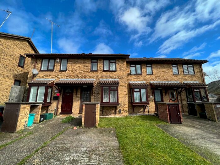 1 Bedroom Terraced House To Rent In Grovelands Road, Orpington, BR5