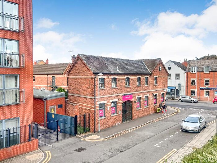 Property For Sale In College Mews, Holmes Road, Lincoln, East Midlands, LN1