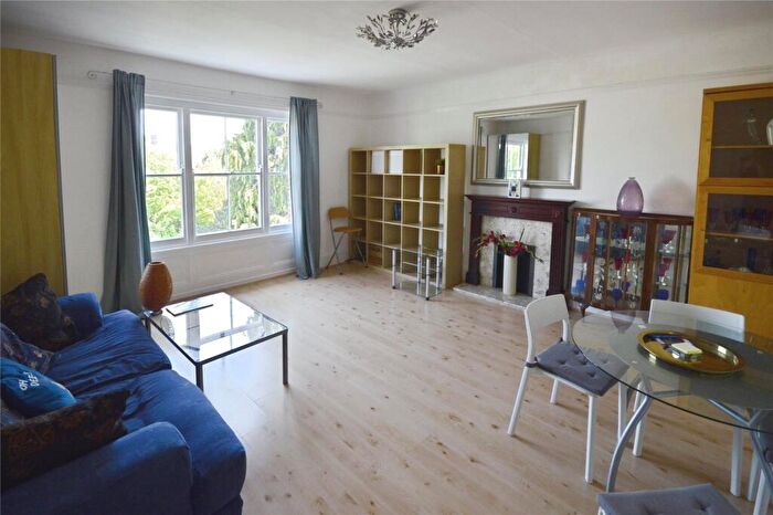 2 Bedroom Flat To Rent In Catherine Road, Surbiton, KT6