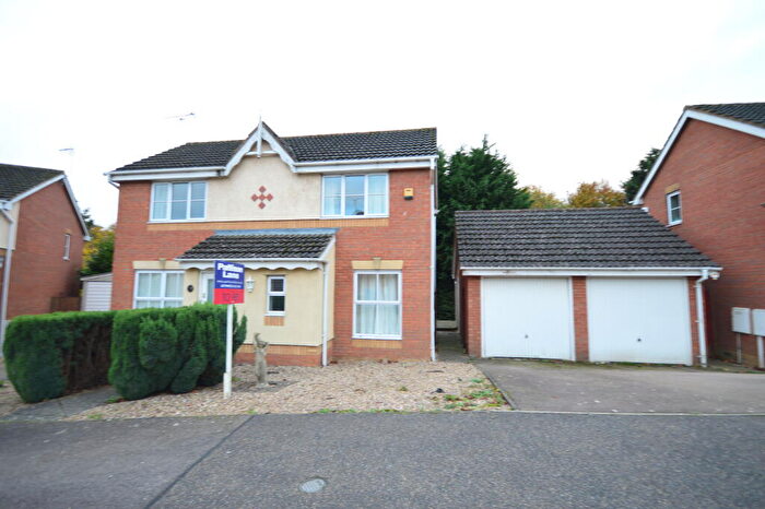 3 Bedroom House To Rent In Grant Close, NN15