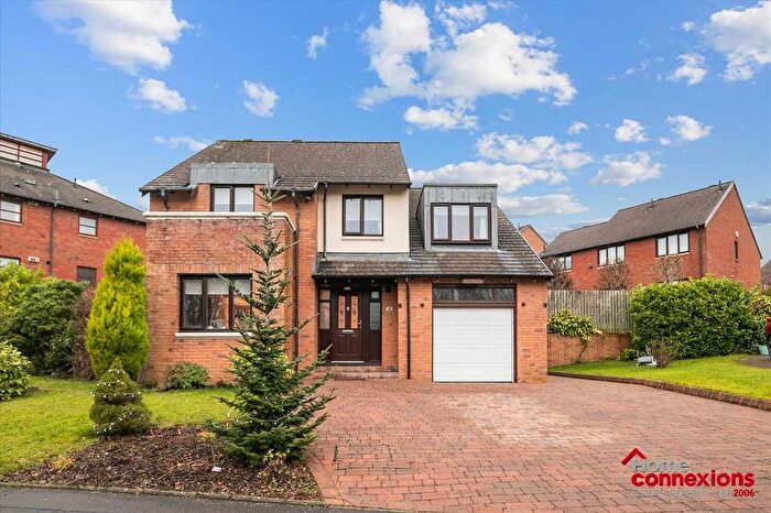 5 Bedroom Detached House For Sale In Lymekilns Road, Stewartfield, East Kilbride, G74