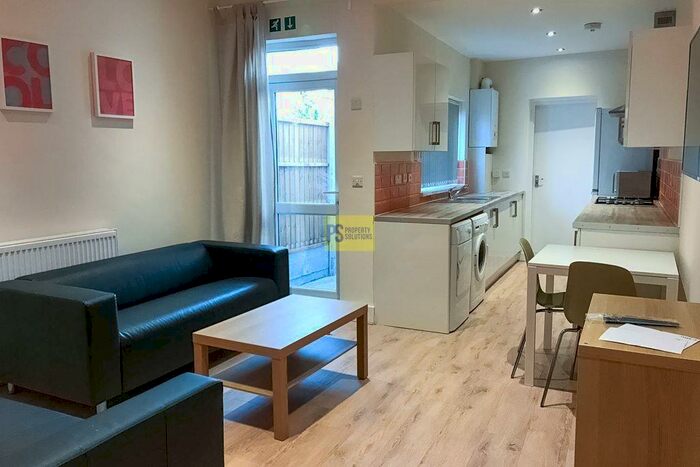 5 Bedroom Terraced House To Rent In Alton Road, Selly Oak - Student Property, B29