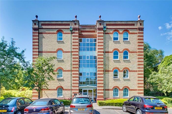 2 Bedroom Flat To Rent In Keble Place, Barnes, SW13