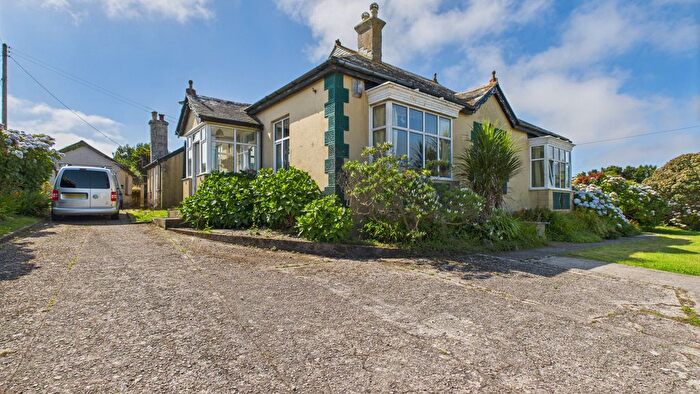 6 Bedroom Bungalow For Sale In Pendeen, TR19