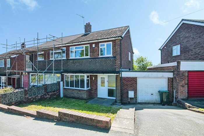 3 Bedroom Terraced House For Sale In Church Road, Rowley Regis, B65