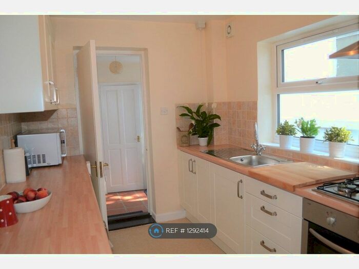 4 Bedroom Terraced House To Rent In Railway Cottages, Falmouth TR11
