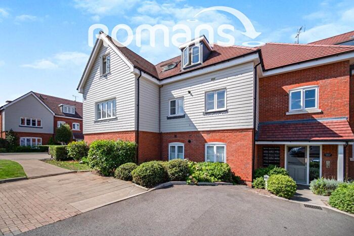 2 Bedroom Flat To Rent In Crayford Mead, Warfield, Bracknell, RG42