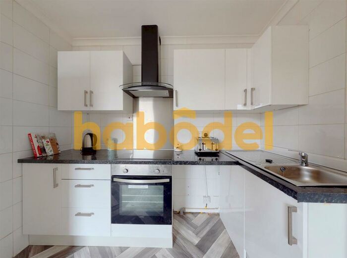 2 Bedroom Flat To Rent In Coltman Street, Hull, HU3