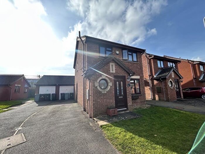 3 Bedroom House To Rent In Regency Gardens, Grantham, NG31