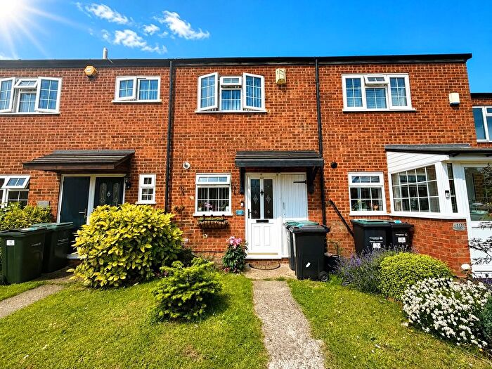 2 Bedroom Terraced House For Sale In Cobsdene, Gravesend, Kent, DA12