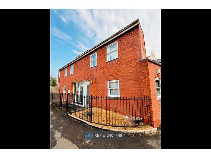 7 Bedroom Semi-Detached House To Rent In Station Approach, Leamington Spa, CV31