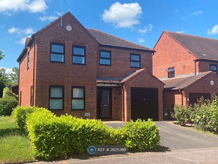 4 Bedroom Detached House To Rent In Pyke Hayes, Milton Keynes, MK8