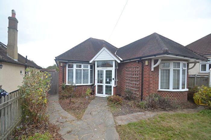 2 Bedroom Bungalow For Sale In Devonshire Way, Shirley, Croydon, CR0
