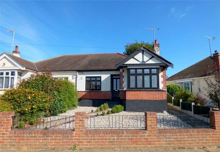 2 Bedroom Semi-Detached Bungalow To Rent In Mornington Crescent, Hadleigh, Hadleigh, SS7