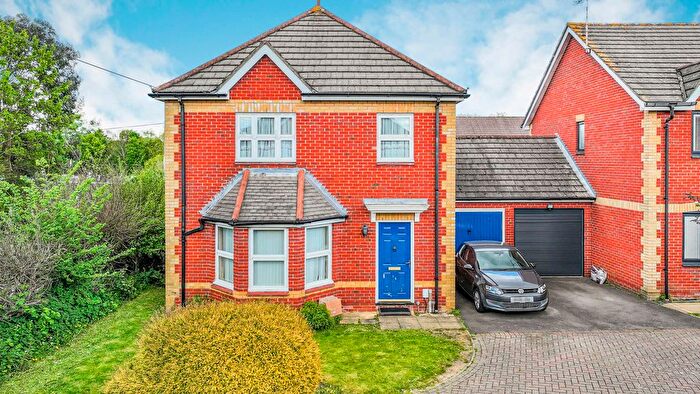 3 Bedroom Detached House For Sale In Old London Road, Harlow, CM17