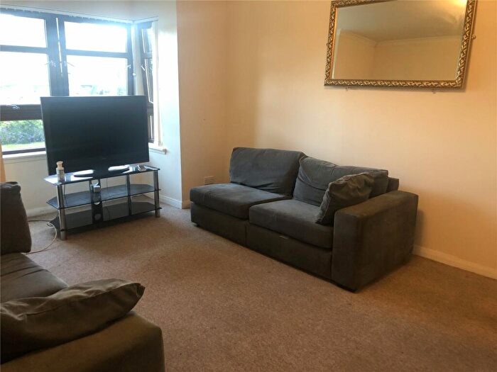2 Bedroom Apartment For Sale In Tillybrake Gardens, Aberdeen, AB31