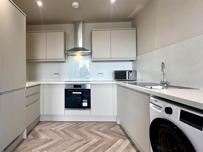 2 Bedroom Flat To Rent In Clayton Street West, Newcastle Upon Tyne, NE1