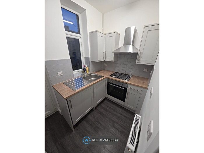 2 Bedroom Terraced House To Rent In Reed Street, Huddersfield, HD3