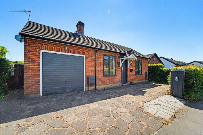 3 Bedroom Detached House For Sale In Chobham Road, Ottershaw, KT16