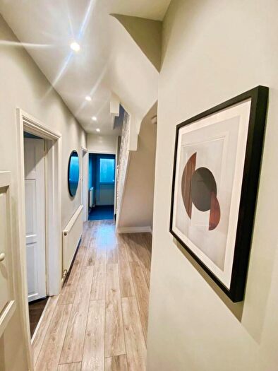 3 Bedroom End Of Terrace House For Sale In Felixstowe Road, Abbey Wood, SE2