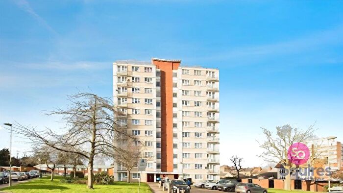 1 Bedroom Flat To Rent In New Brent Street, London, NW4