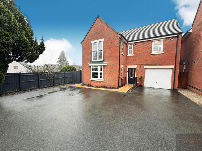 4 Bedroom Detached House For Sale In Sycamore Gardens, Heanor, Derbyshire, DE75