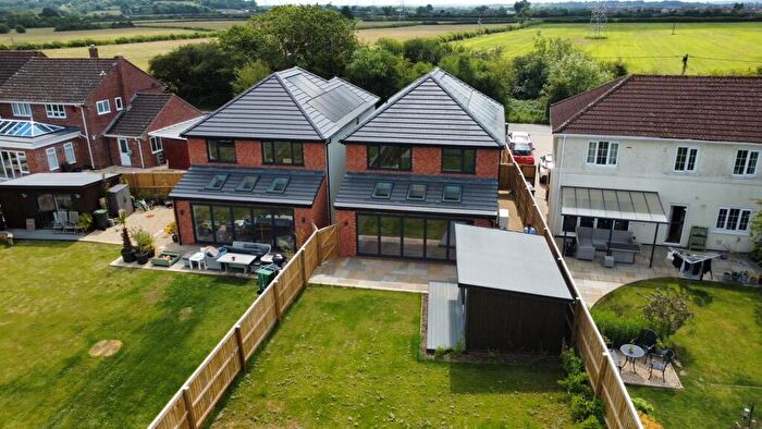 4 Bedroom Detached House For Sale In Woodrow Road, Forest, Melksham, SN12