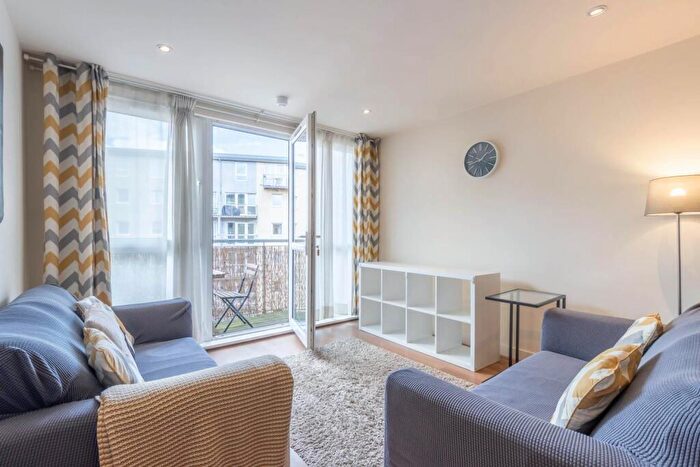 2 Bedroom Apartment To Rent In Quartz, Hall Street, Birmingham, B18