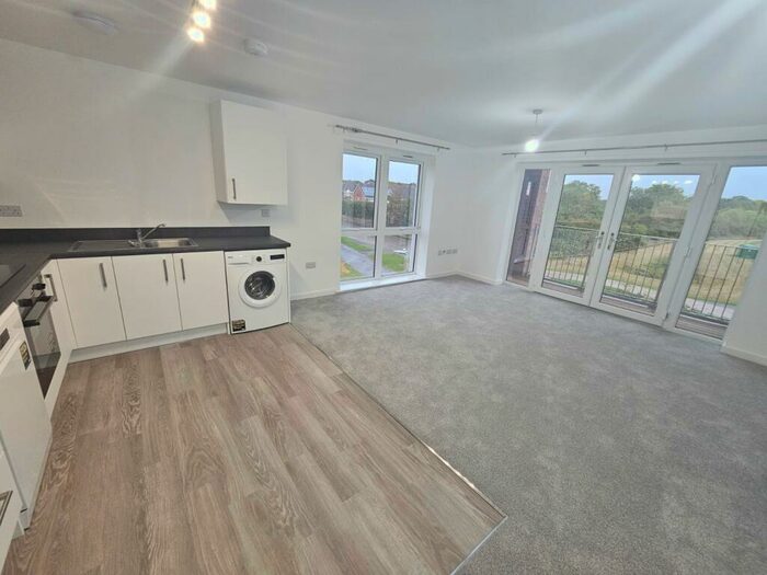 2 Bedroom Apartment To Rent In Bevan Road, Leicester, LE4