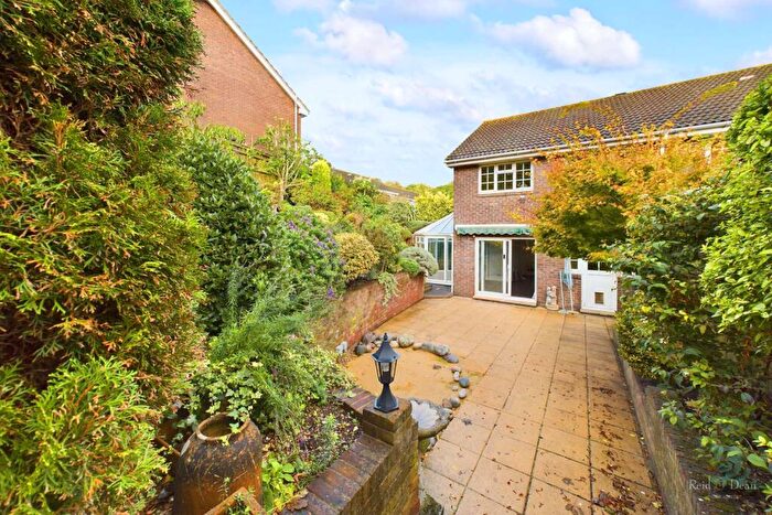 3 Bedroom End Of Terrace House For Sale In Ascham Place, Meads, BN20